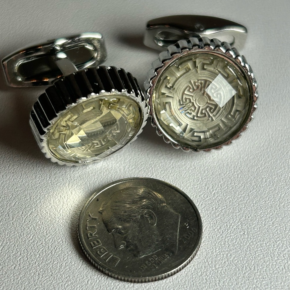 Elegant Vintage faceted glass cufflinks geometric Greek key design Silver tone - Picture 4 of 5